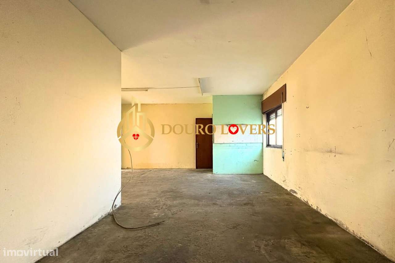 Armazém com Viabilidade para Habitação - Grande imagem: 5/12