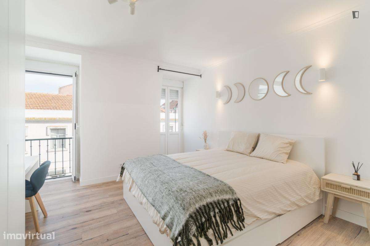 Quarto - localizado em Penha de França Lisbon - Grande imagem: 5/6