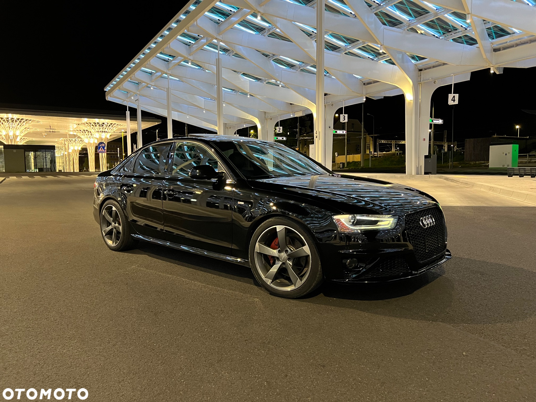 Audi A4 2.0 TFSI Quattro S tronic - 4