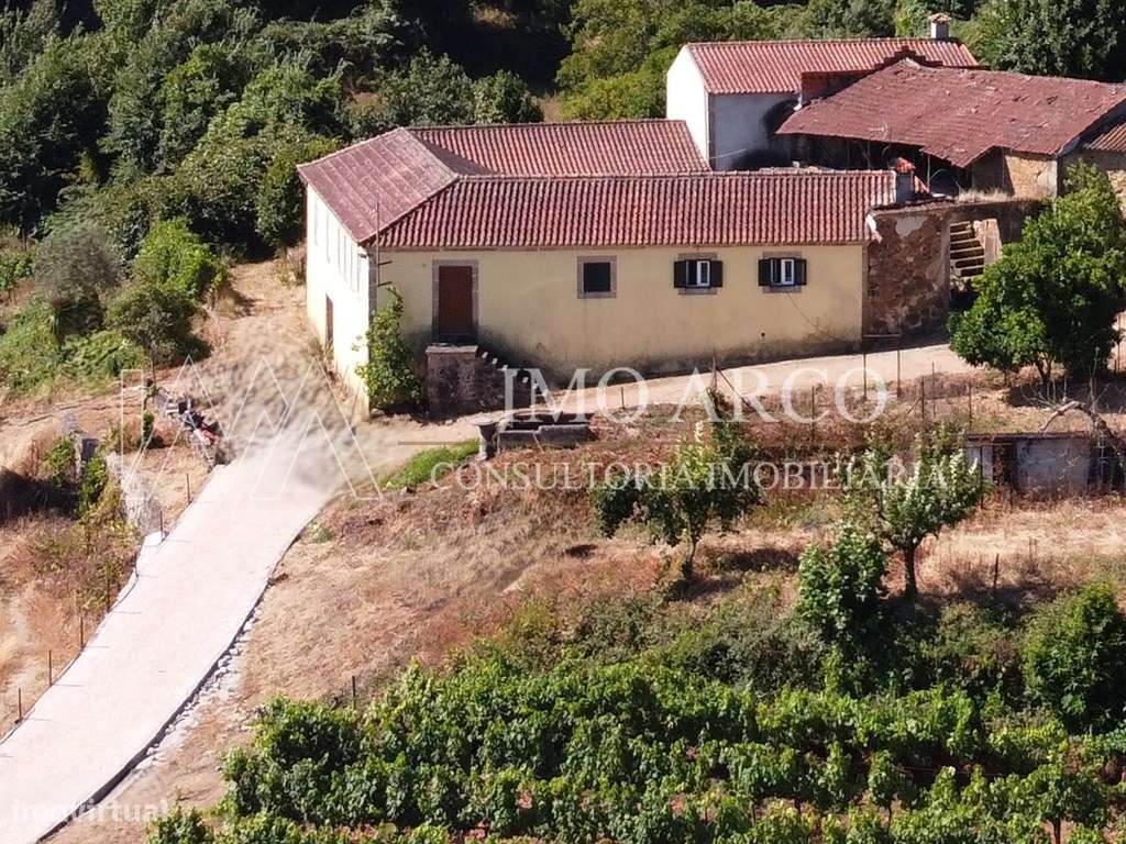 Vila Nune, CRUJEIRA-27