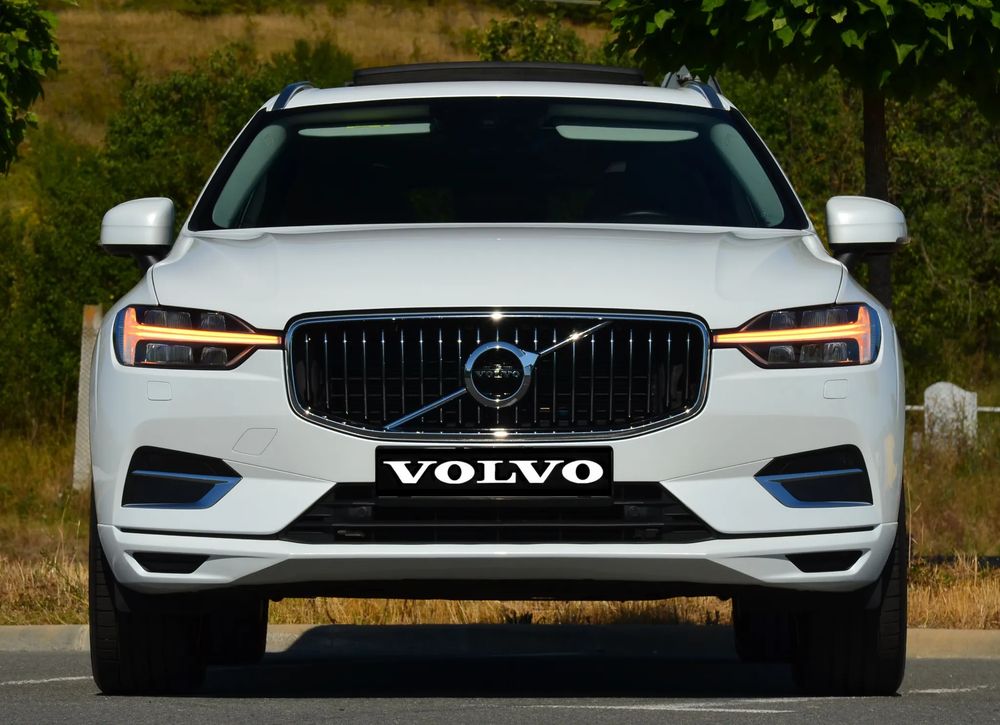 Volvo XC60 II [2017 - Prezent] D4 AWD Geartronic Inscription 2019