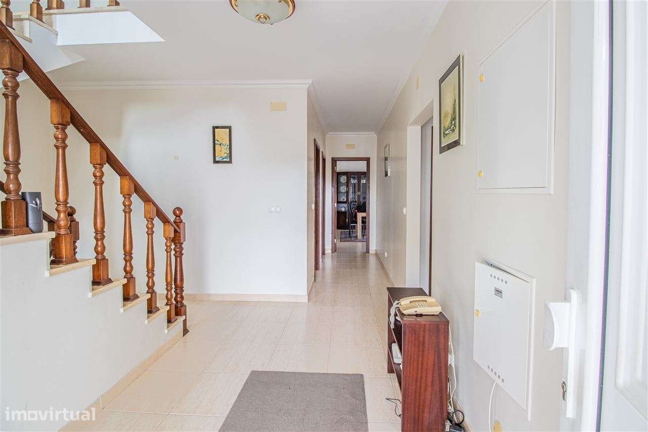 Moradia Isolada 5 quartos em Lisboa, Loures - €687.00 / venda - Grande imagem: 4/13