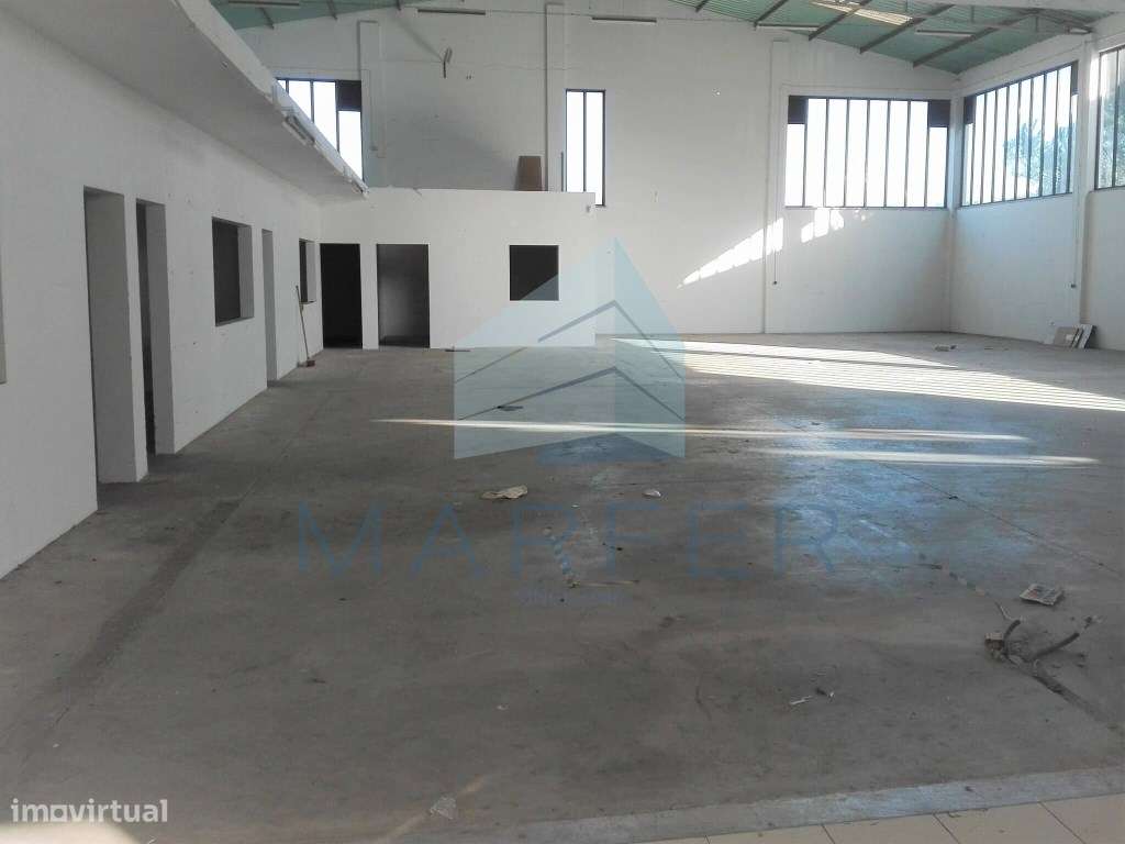 Armazém 650m2 - Grande imagem: 4/5