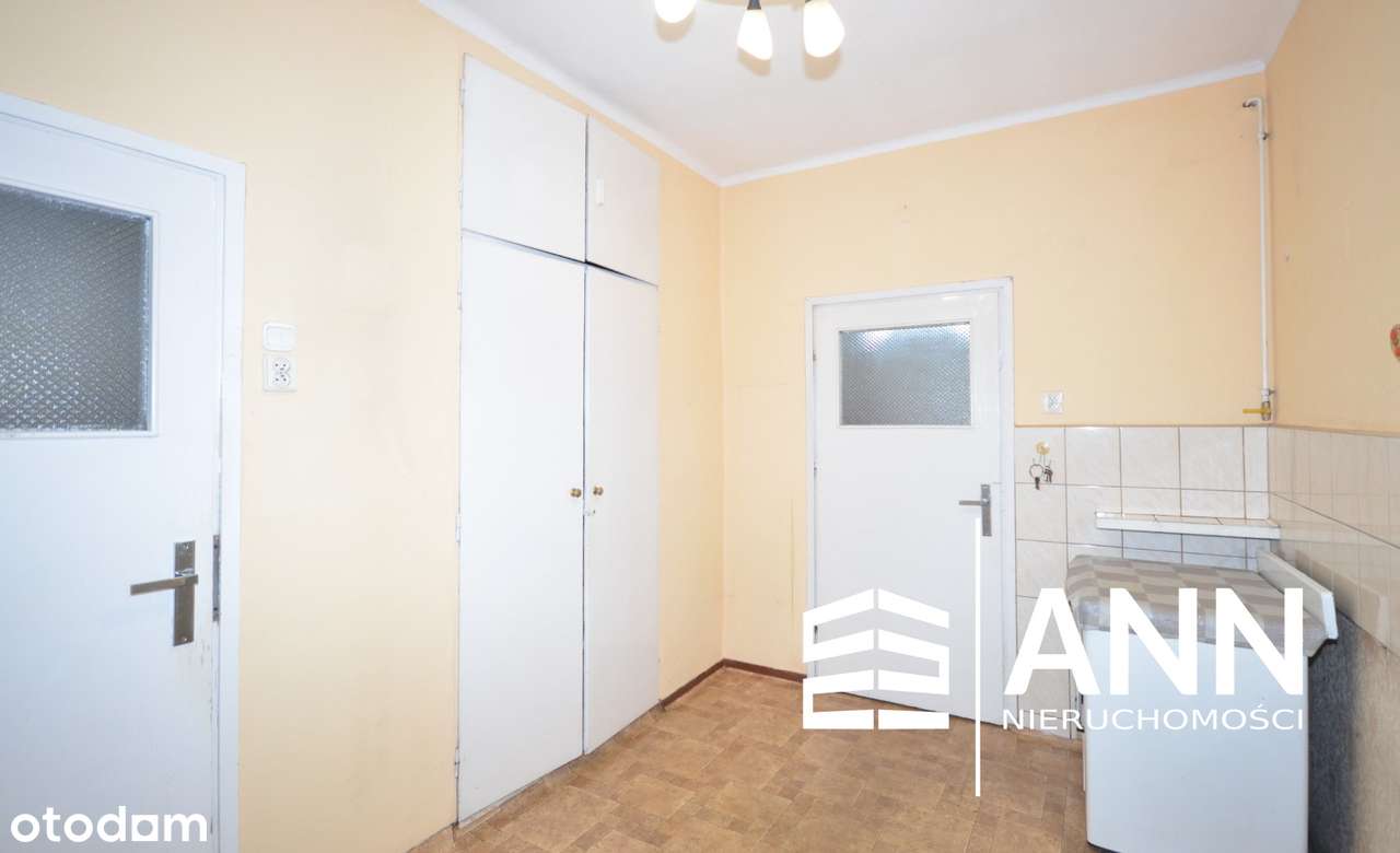 Rozkładowe mieszkanie z garażem w Piekarach Śląskich-16