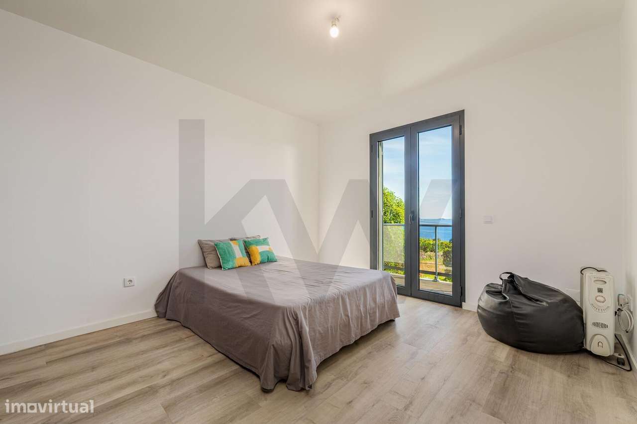 Moradia T3 com escritório, dois pisos e grande lote — Gaula, Santa Cru-20