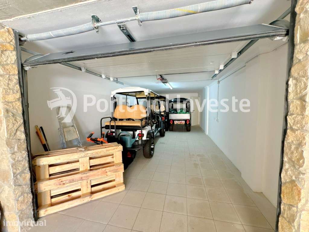 Moradia de Luxo com 3 Suites + T1 Independente em Condomínio com Pi...-20