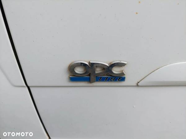 Opel Astra 1.6 Turbo Start/Stop Sports Tourer Innovation - 2