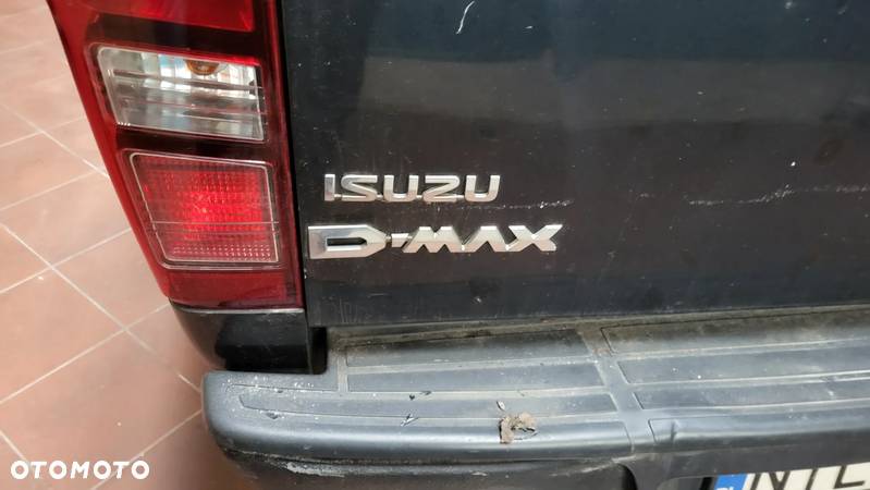 Isuzu D-Max 2.5 DC LS - 4