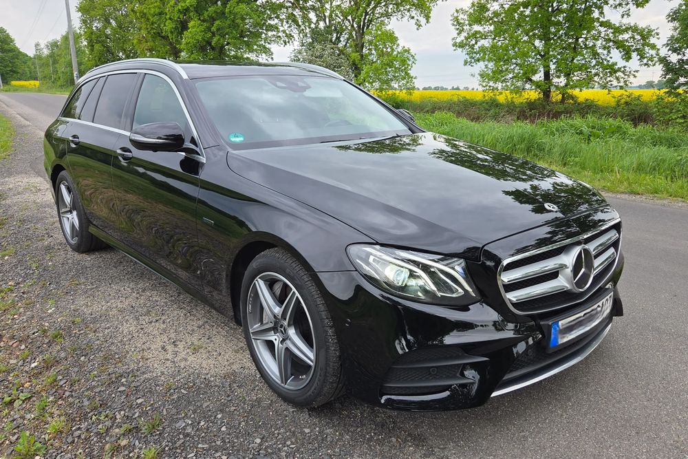 Mercedes-Benz E W213 300 de 9G-TRONIC AMG Line 2019