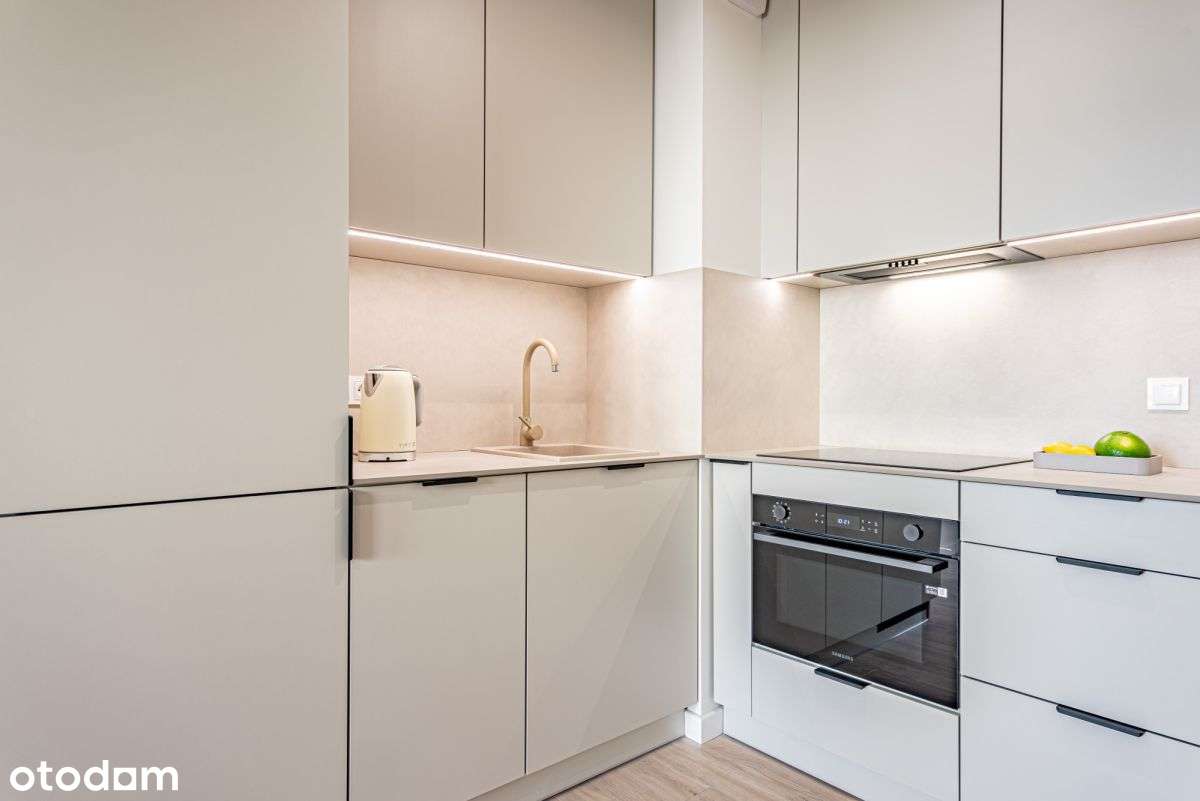 Nowa kawalerka z balkonem | wykończona | bez Pcc-5