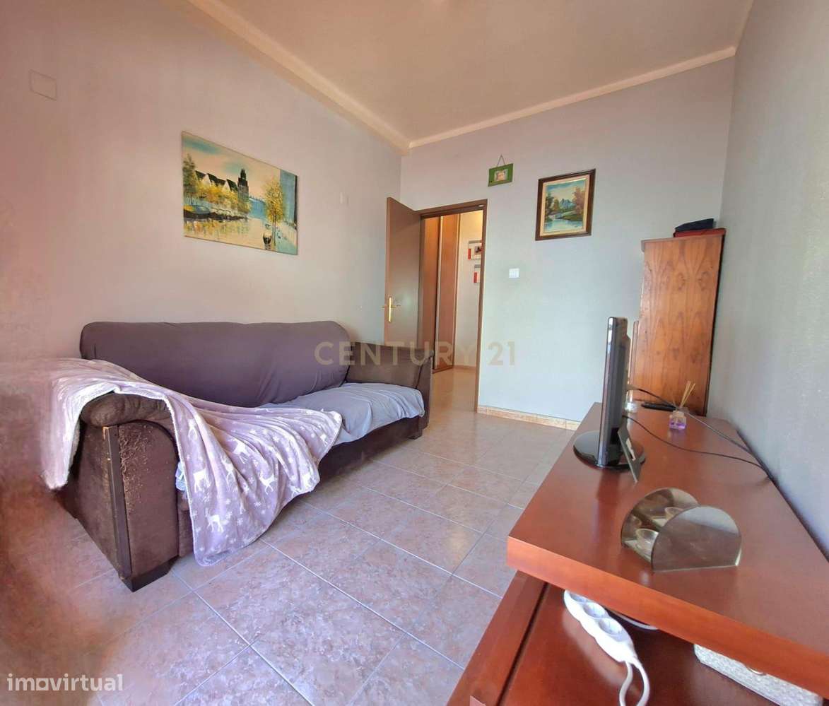Apartamento T2 em Alhos Vedros, Moita - Oportunidade Única!-16