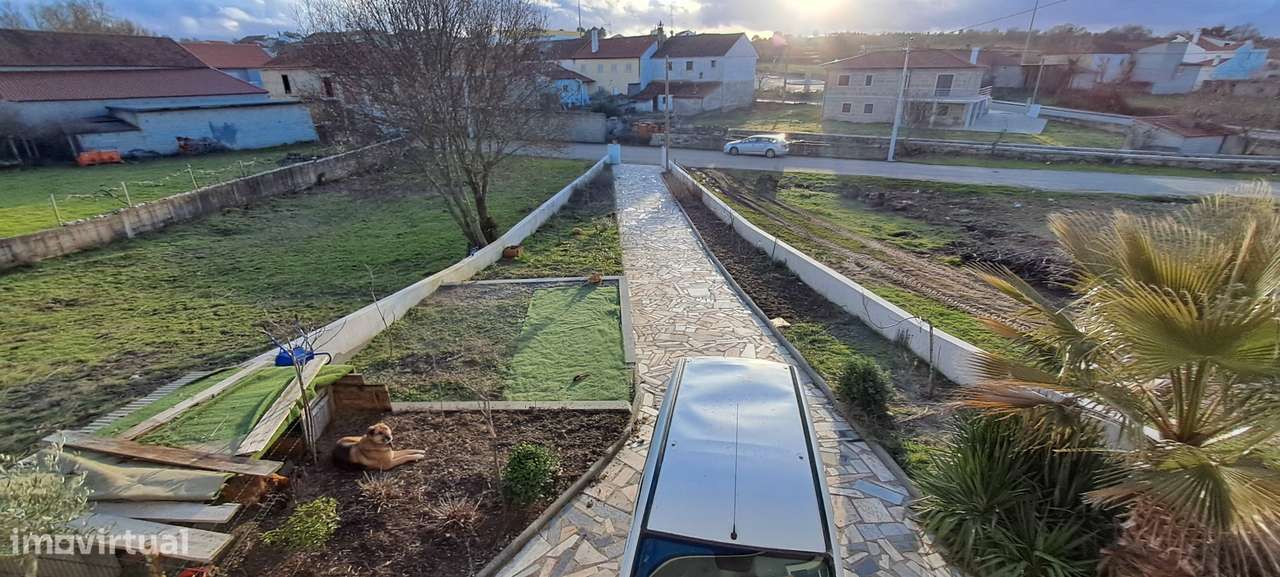 Moradia Isolada T3 Venda em Silva e Águas Vivas,Miranda do Douro - Grande imagem: 4/33