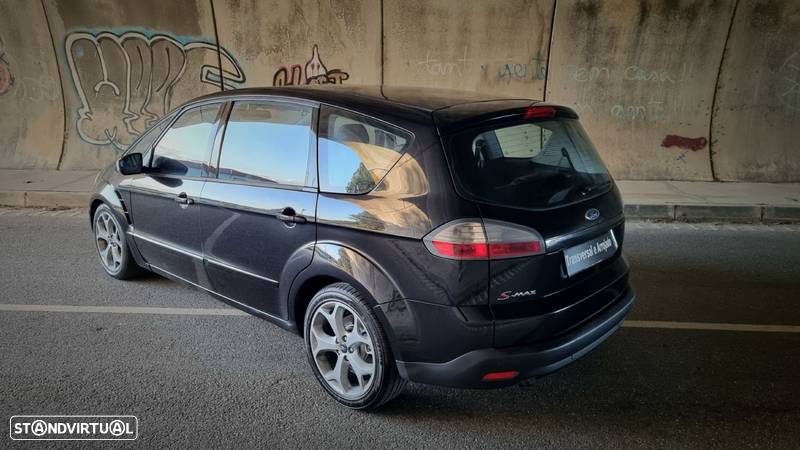 Ford S-Max 1.8 TDCi Titanium 7L - 18