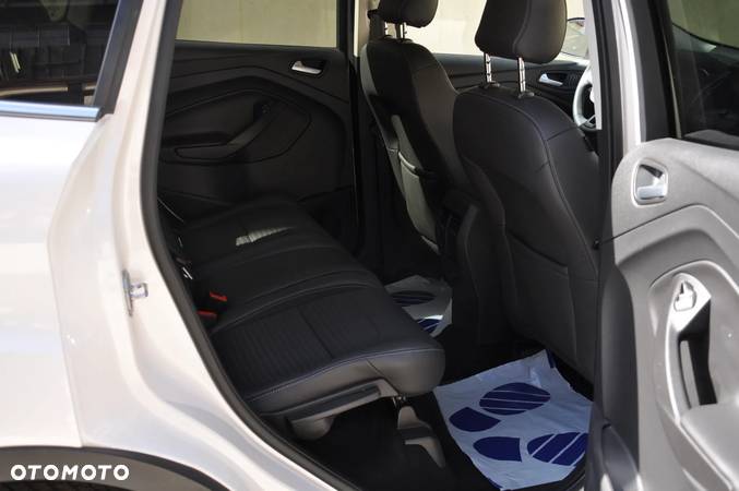 Ford Kuga 2.0 TDCi AWD Titanium - 6