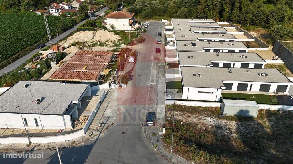 Moradia NOVA V3 Térrea, Coucieiro-23