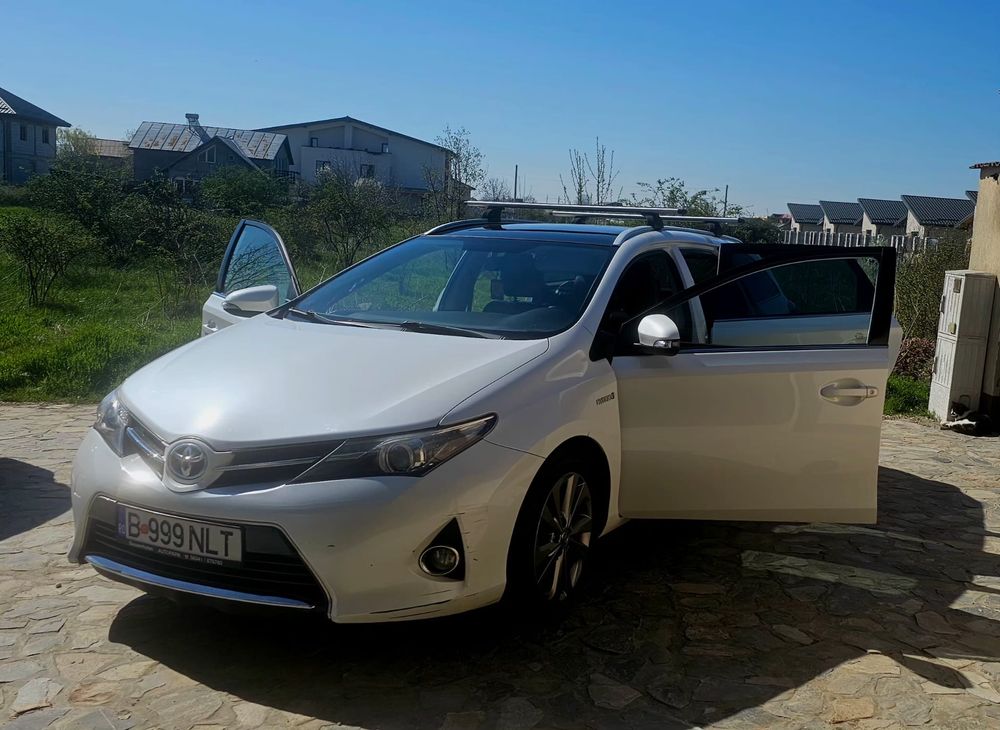 Toyota Auris II [2012 - 2018] 2013