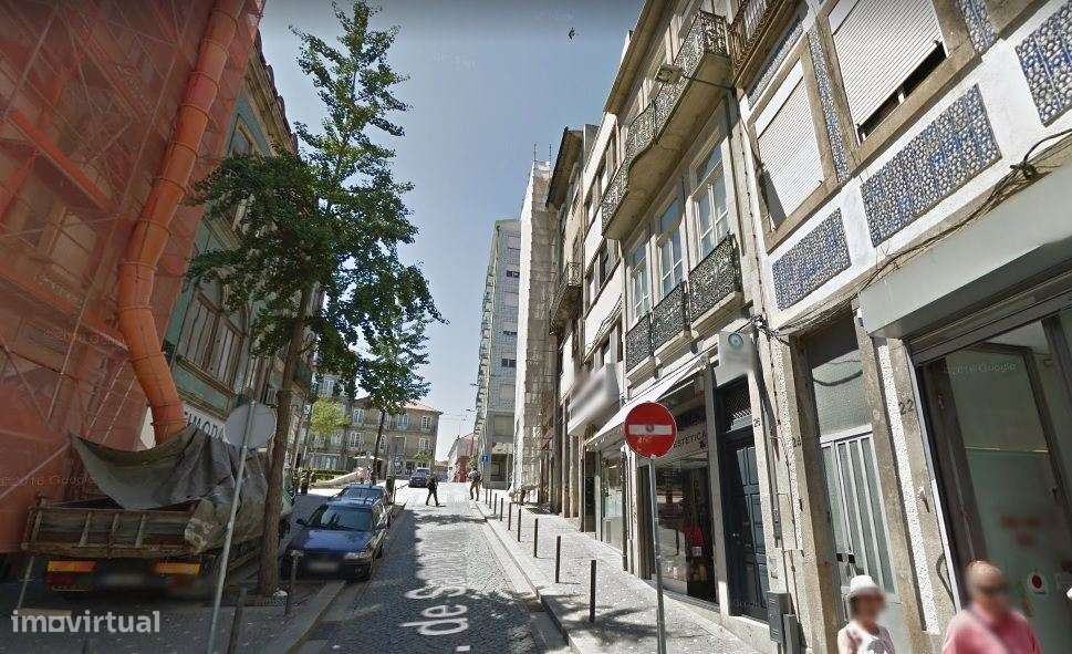 Restaurante Bar na Rua da Fabrica-Porto - Grande imagem: 1/13