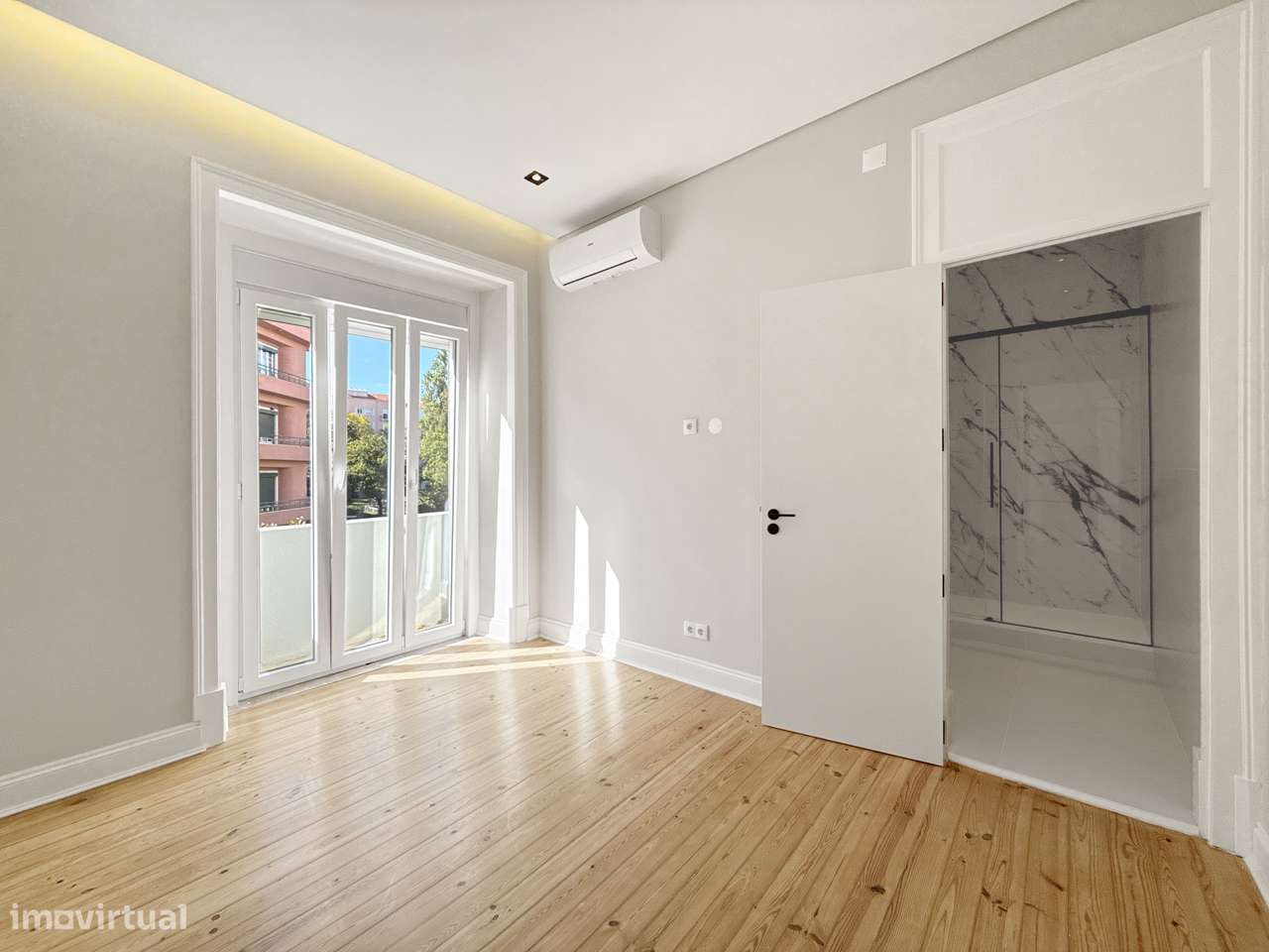 T3 Lindo Renovado a Estrear, jtº Metro Alameda/Técnico Lisboa-37