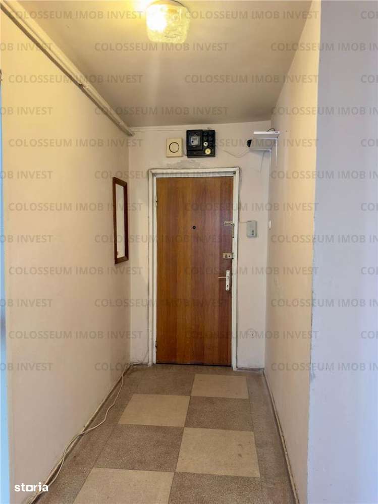 Apartament cu 3 camere, decomandat - zona Mircea cel Batran-4