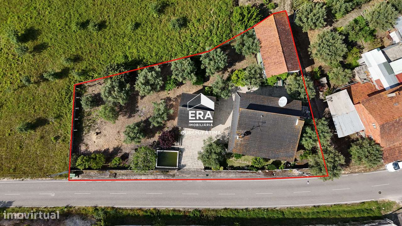 Moradia T4 localizada em Caxarias, Ourém - Grande imagem: 2/48