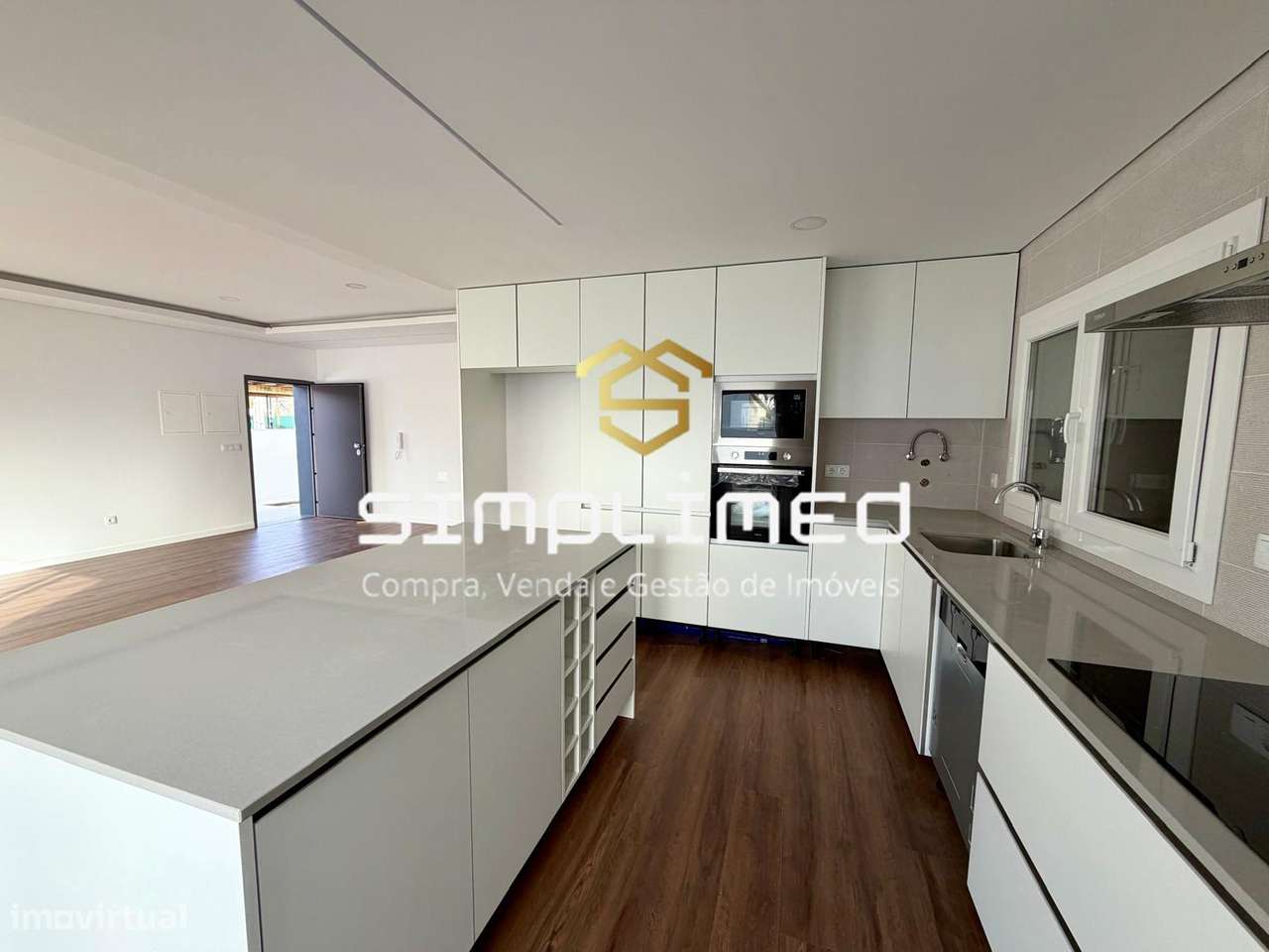 Moradia Isolada Térrea T4  Fernão Ferro  (CF)-8