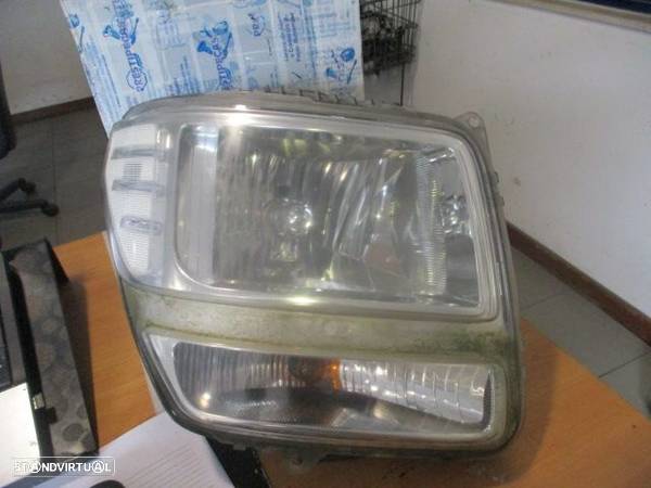 Farol 51128C DODGE NITRO 2007 2.8Crd 180Cv 5P CINZA DRT H4  DECOMA - 1