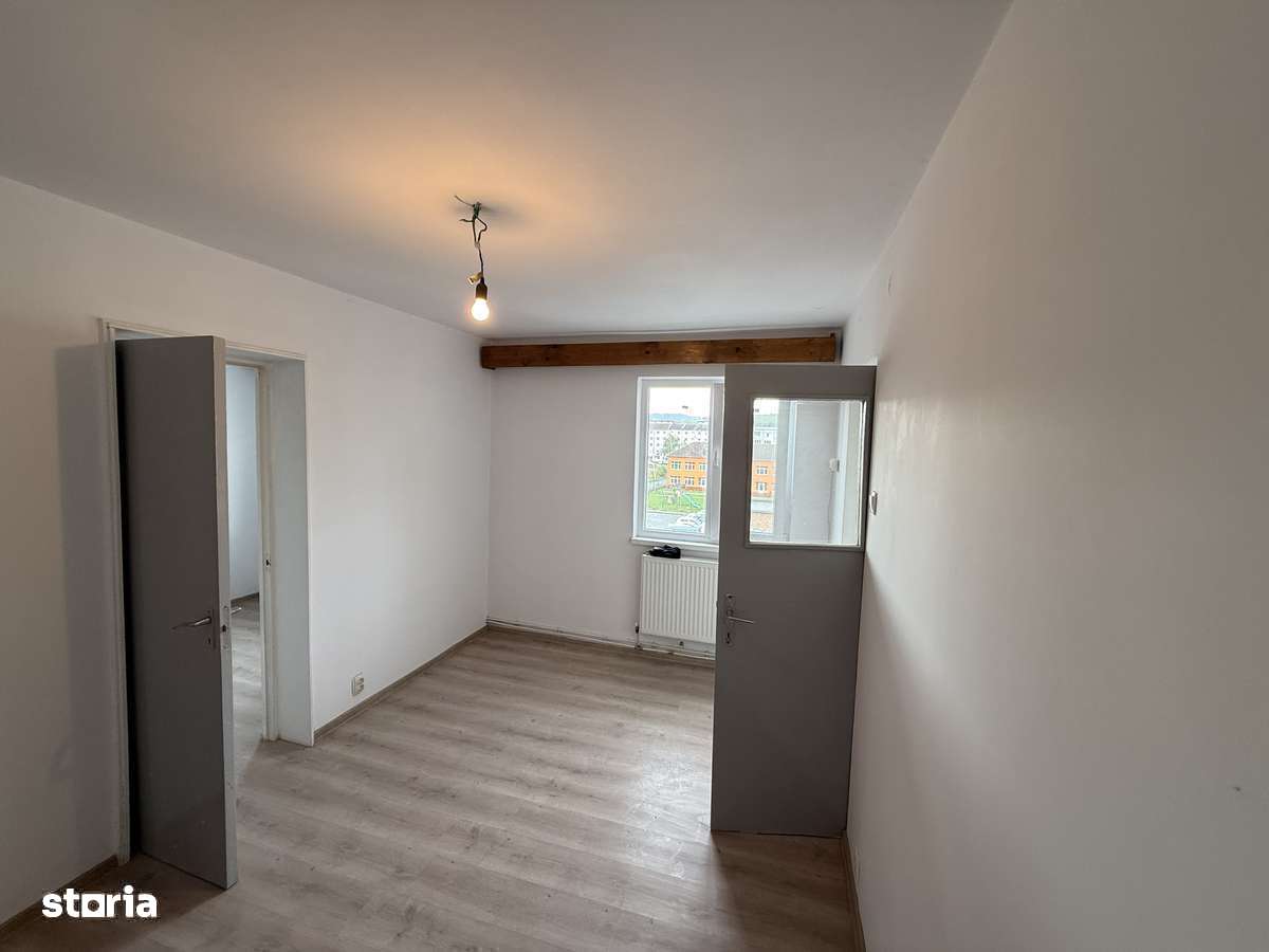 Piata Dunarea | Ocupabil Imediat | Etaj 3| IAKAB ISTVAN-0