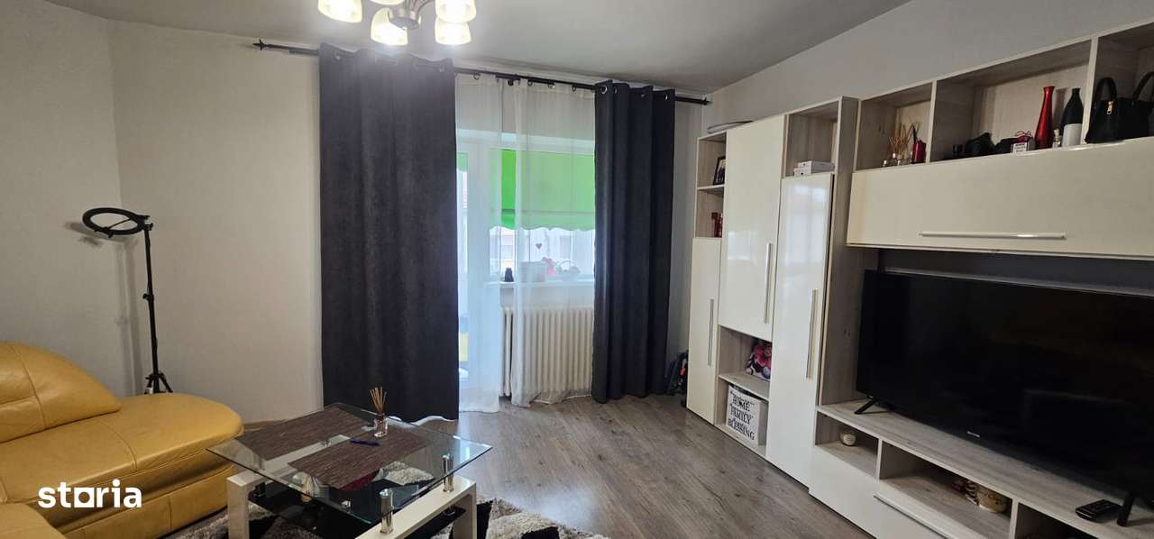 Vand apartament 3 camere,confort 1, decomandat, Str.Siretului-1