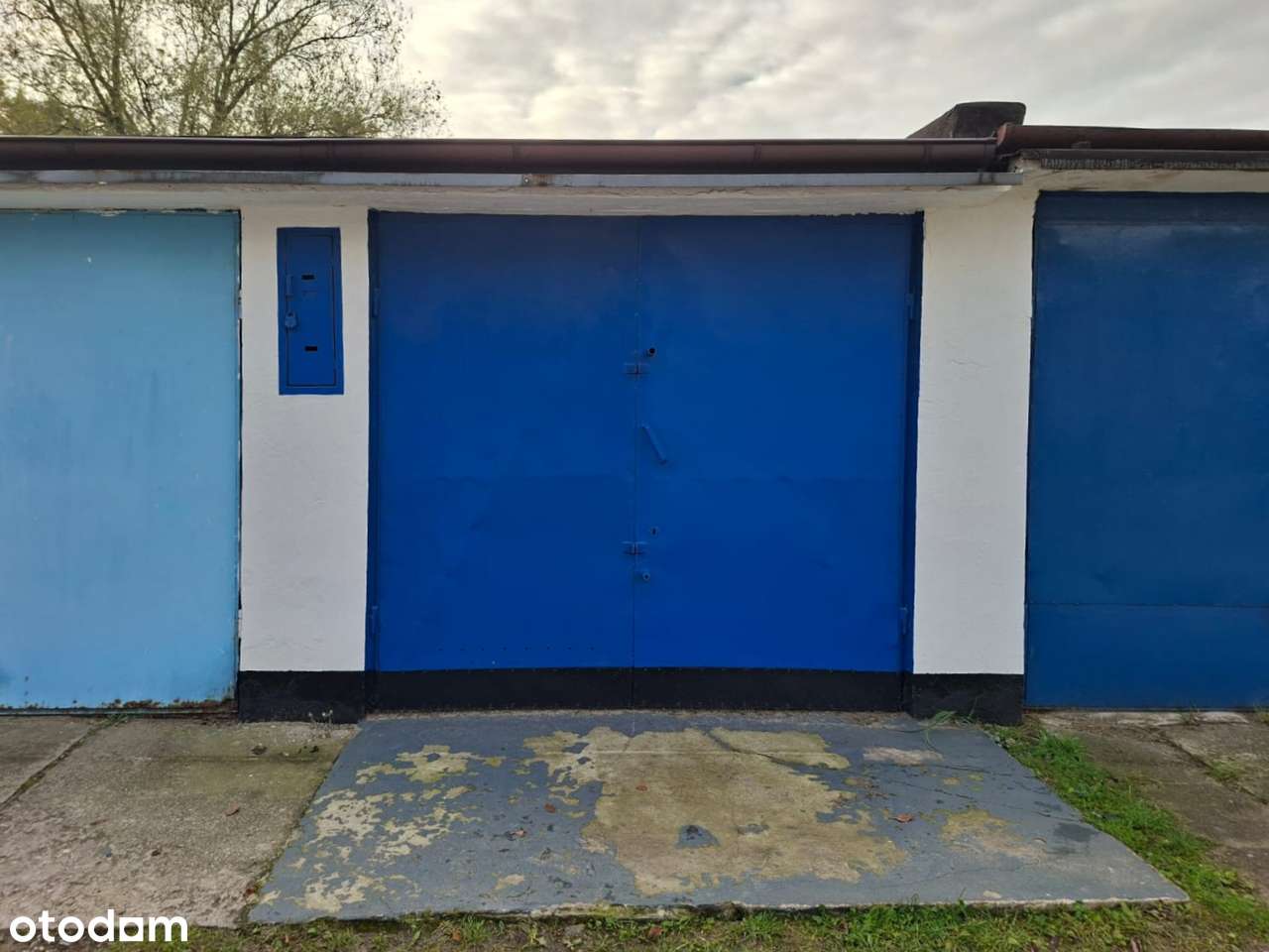 Ruda 1 -polecamy wyremontowany garaż murowany przy ulicy Norwida!-0