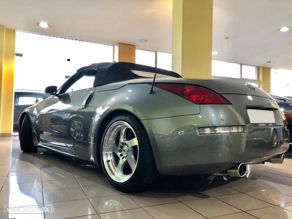 Nissan 350 Z Roadster - 4