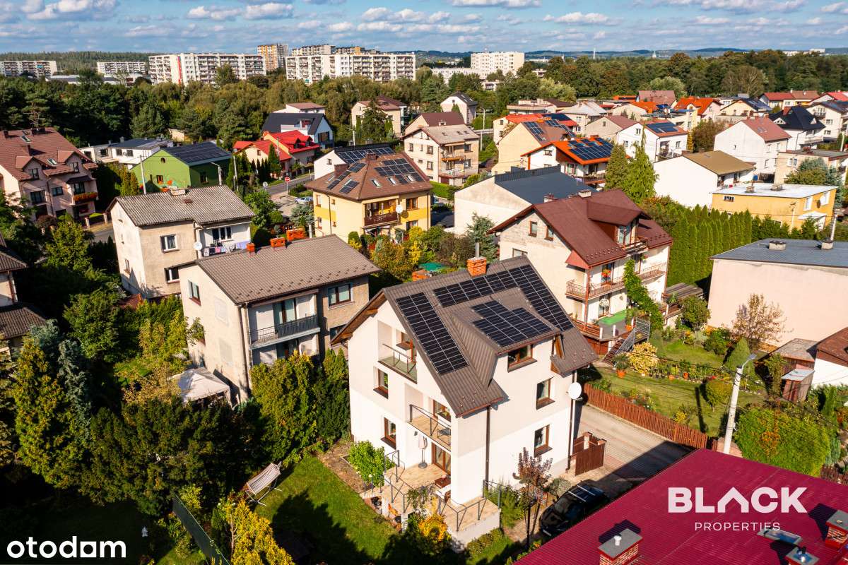 Idealny dom dla rodziny przy Parku Pałacowym-17