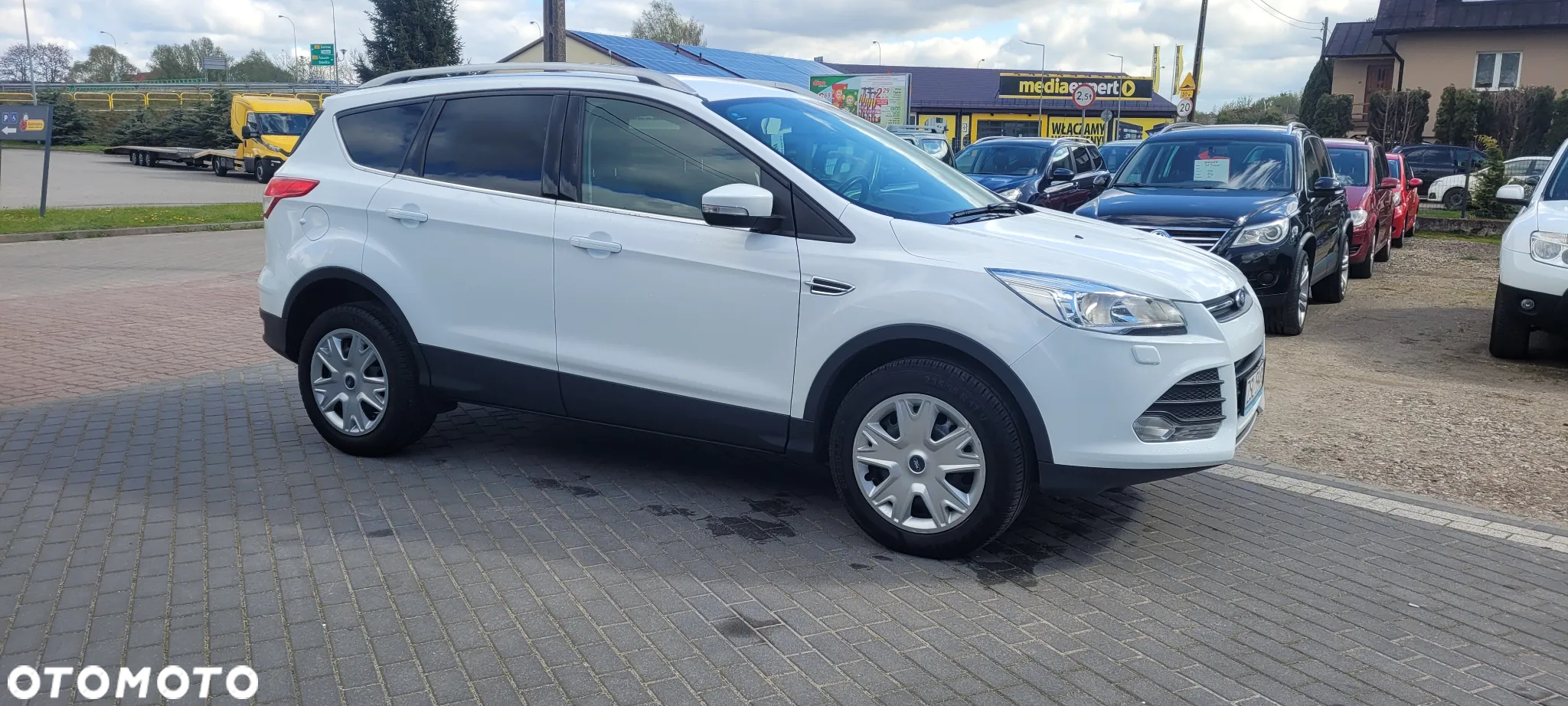 Ford Kuga 1.5 EcoBoost 2x4 Trend - 20