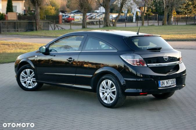 Opel Astra GTC 1.6 Edition - 15