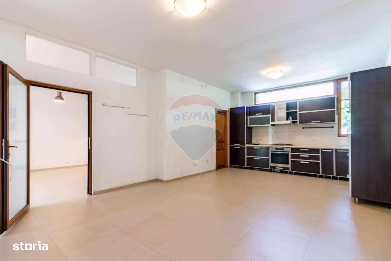 Casă / Vilă în Pipera de inchiriat, Iancu Nicolae, 5 x parcare - Imagine principală: 5/20