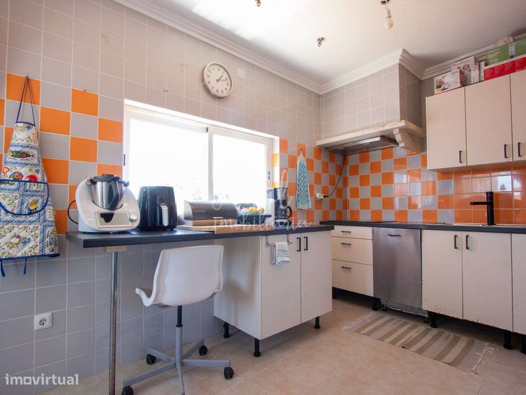 T4 - Moradia Bifamiliar rústica em Almoster - Grande imagem: 4/30