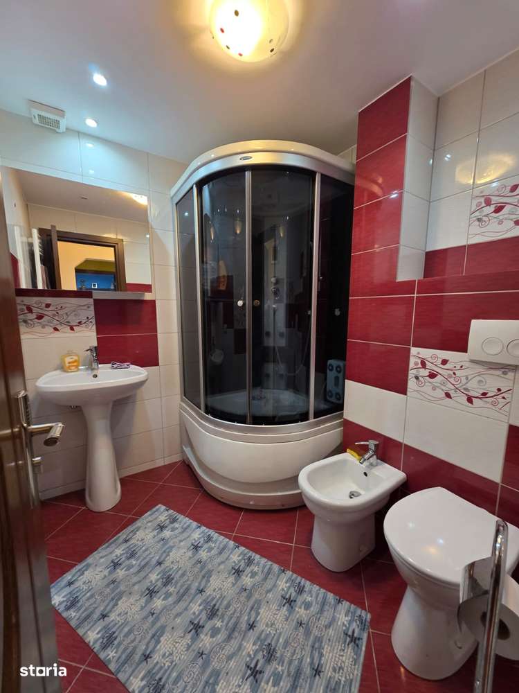 4 camere, zona Favorit, etaj intermediar, 2 balcoane, mobilat, utilat-5