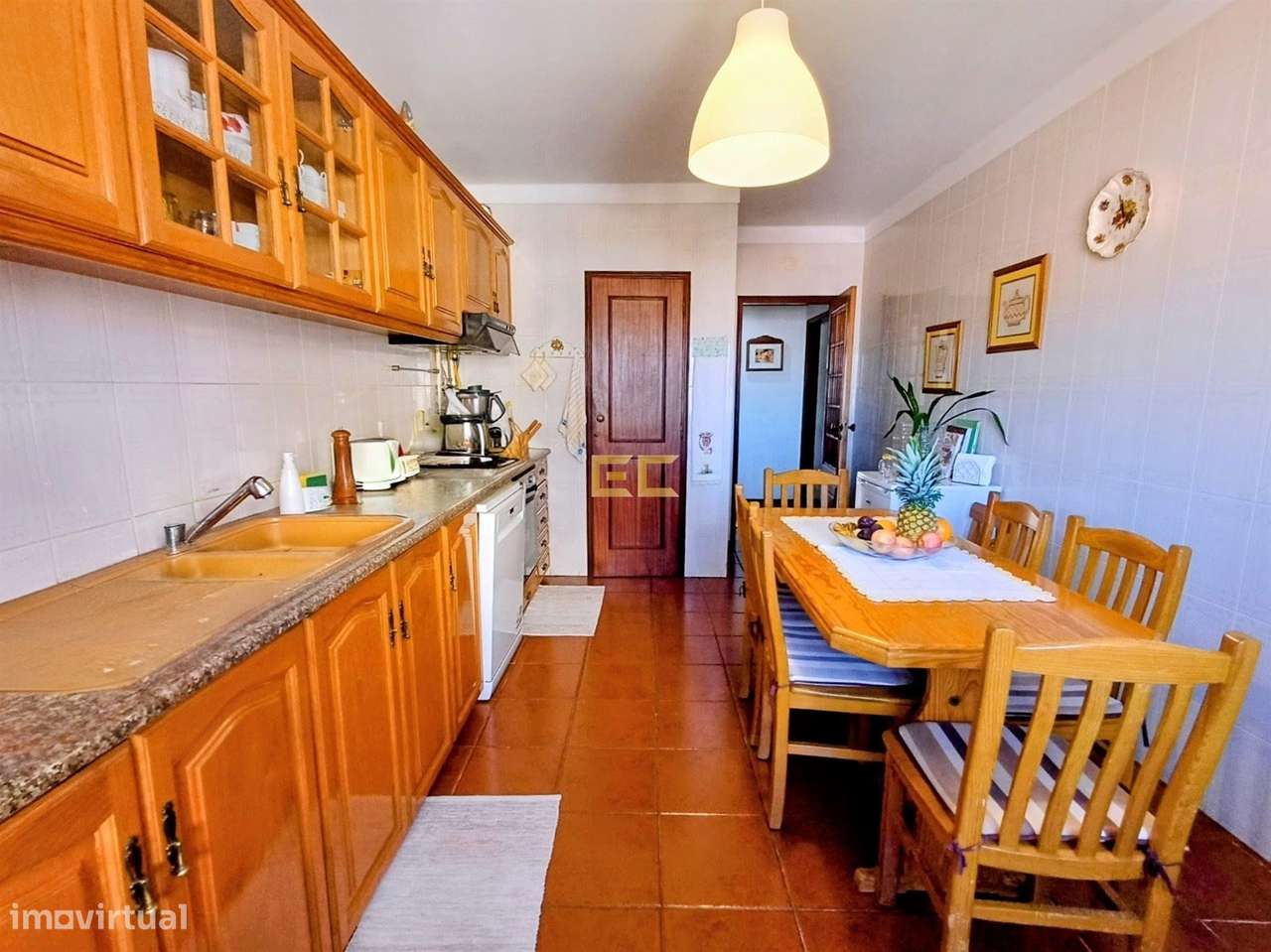 Apartamento T3, com garagem, para venda no Alto do Forno- Figueira da-21