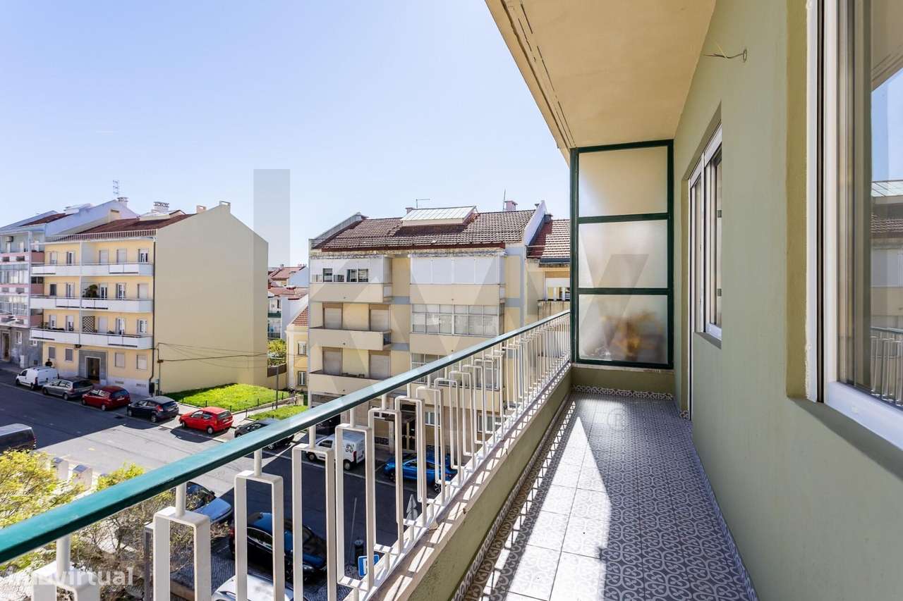 T2 1 Totalmente Remodelado Com Varanda Na Ajuda