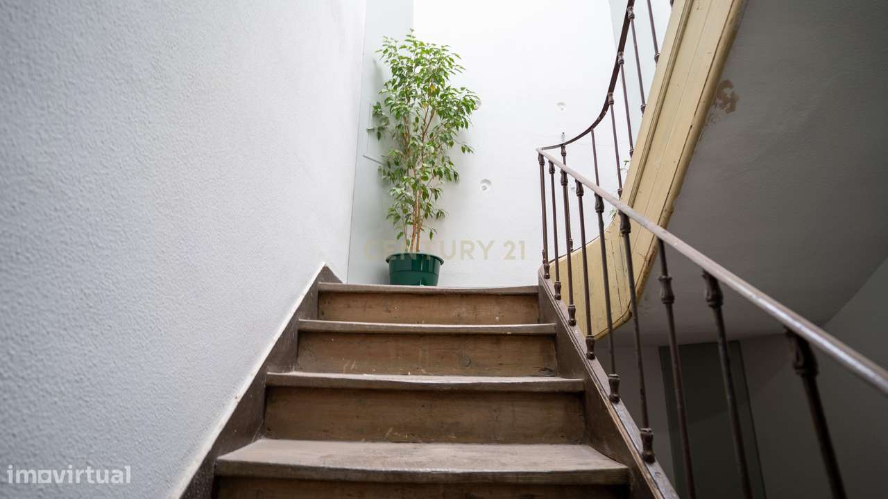Apartamento T3 em Arroios, Lisboa - Oportunidade Única! - Grande imagem: 2/24