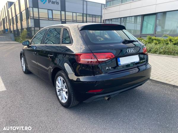 Audi A3 Sportback 1.0 TFSI S tronic - 8