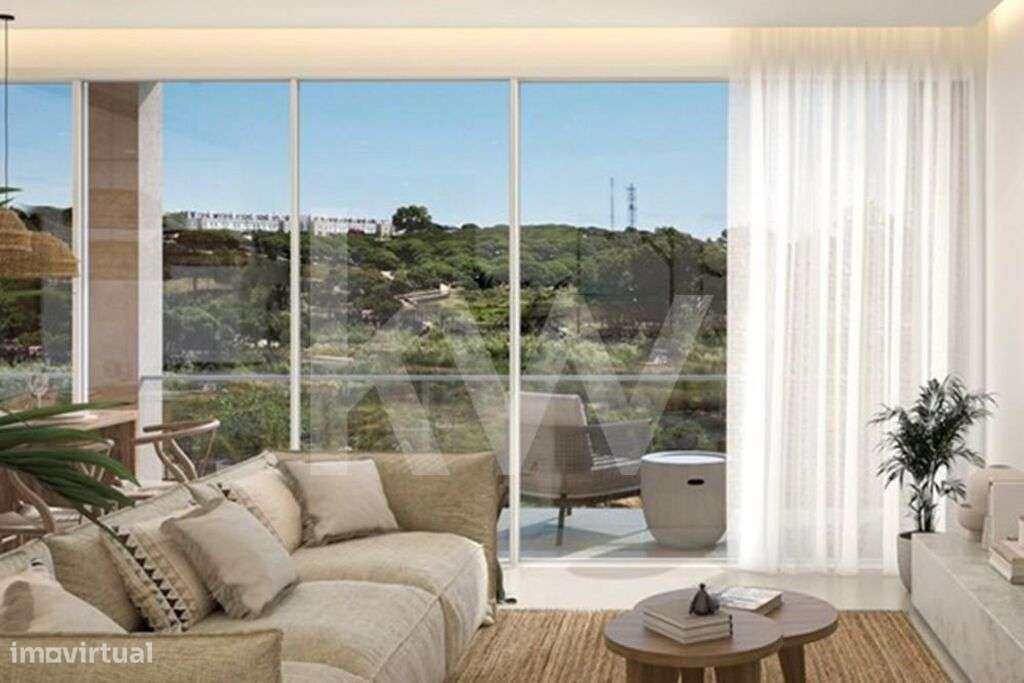 Apartamento T2 com terraço de 14m2 e lugar de estacionamento inserido - Grande imagem: 2/36