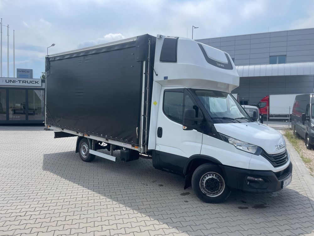 Iveco 35S18 10EP Międzynarodówka, podnoszony dach prawostronna burtofiranka