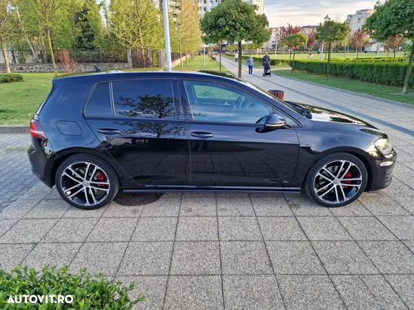 Volkswagen Golf 2.0 TDI DSG GTD - 35