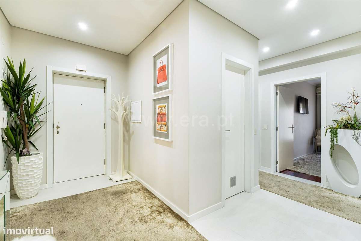 Apartamento T3 Remodelado em Torno, Lousada - Grande imagem: 4/22