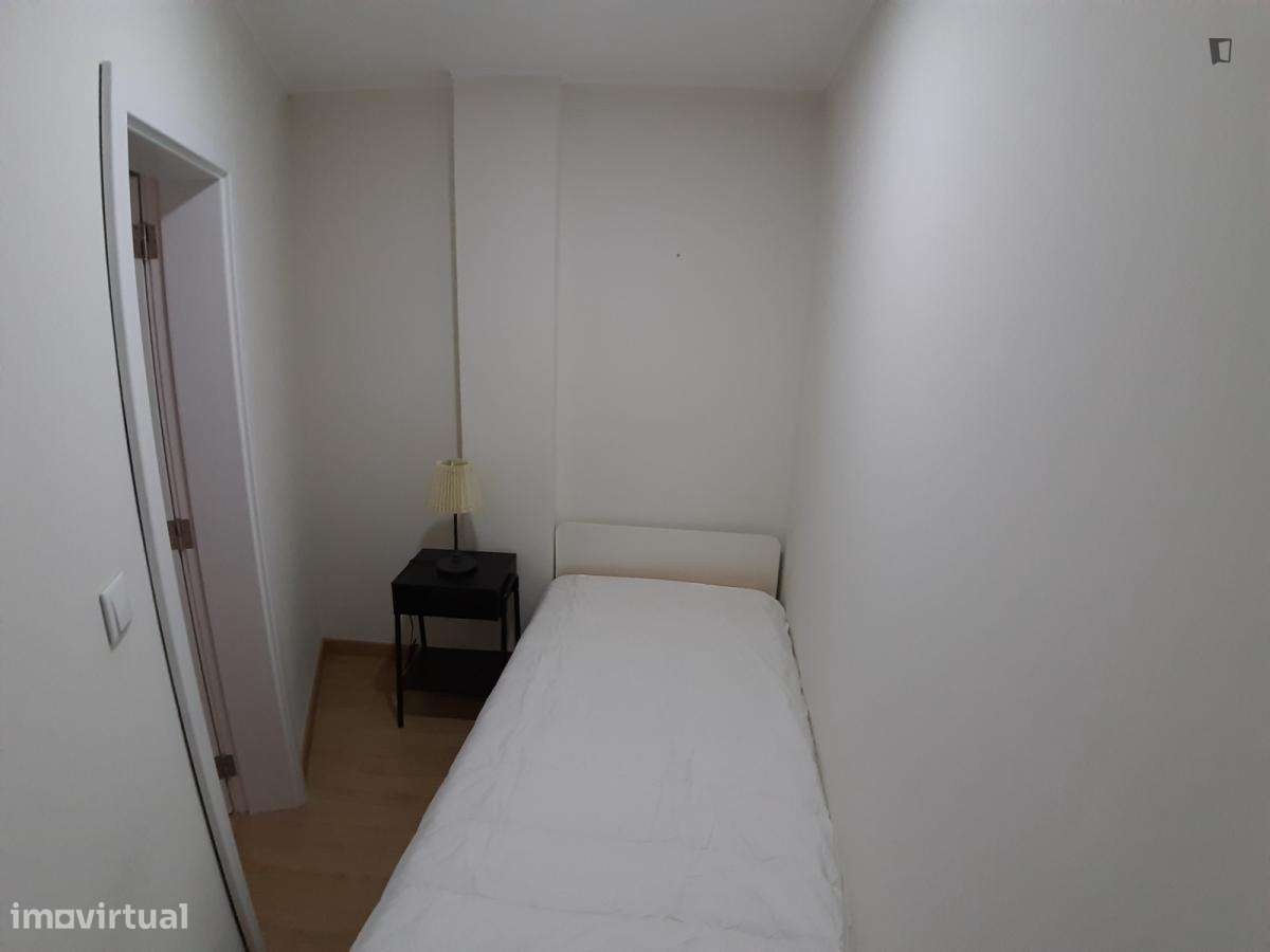 Apartamento com 3 quartos - localizado em Santo Ildefonso Porto - Grande imagem: 3/18