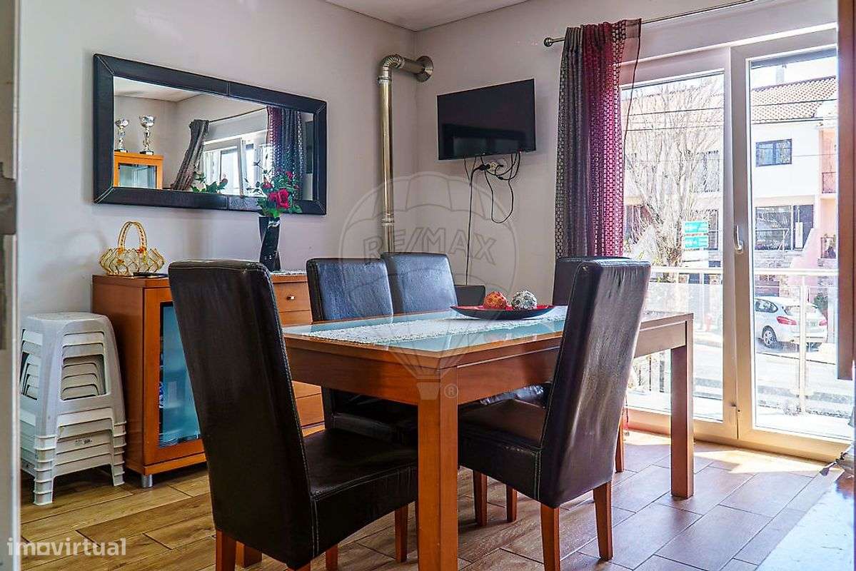 Moradia T4 para venda-7