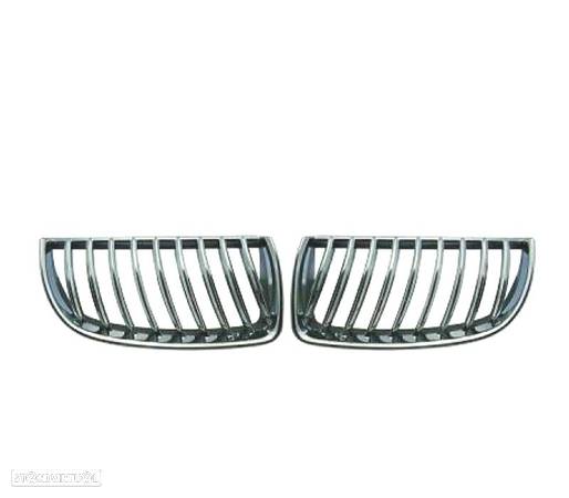 GRELHAS FRONTAIS PARA BMW E90 05-08 CROMADAS - 1