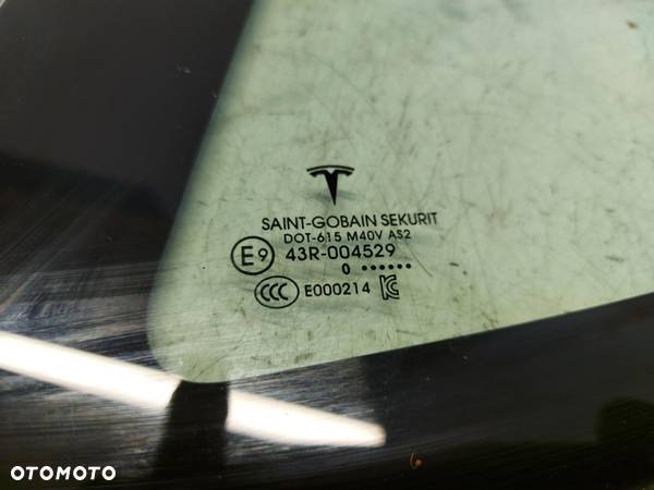 TESLA MODEL 3  szyba lewa tył tylna karoseryjna - 2