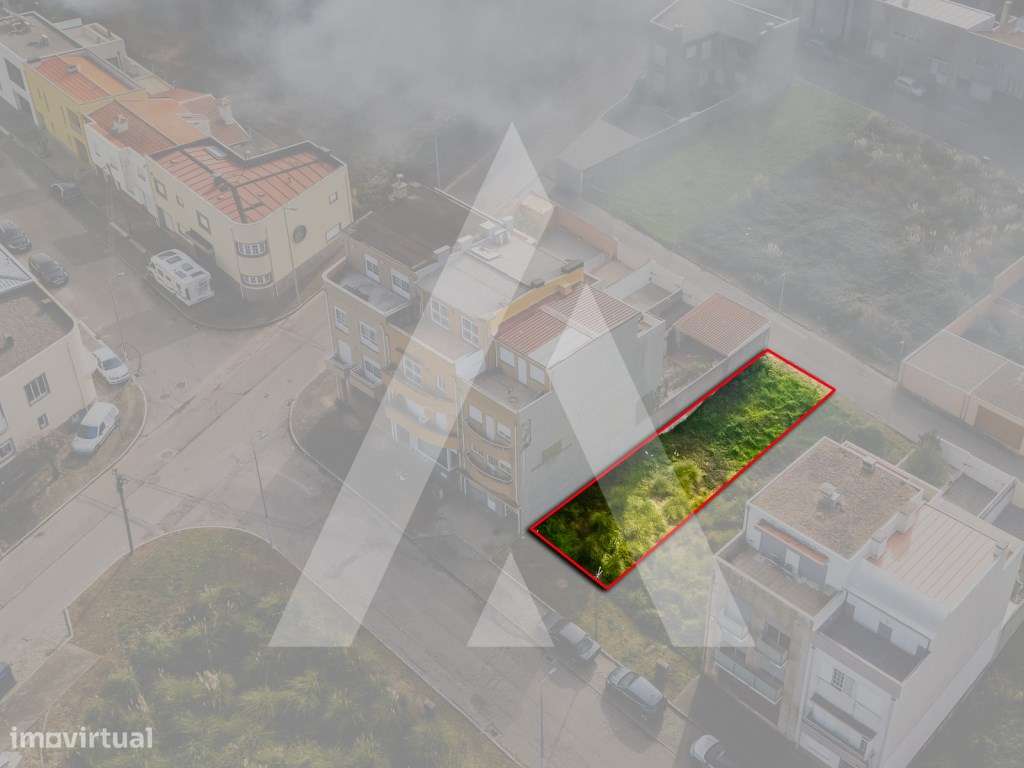 Lote para Construção de Moradia em Banda - Pedroso-3