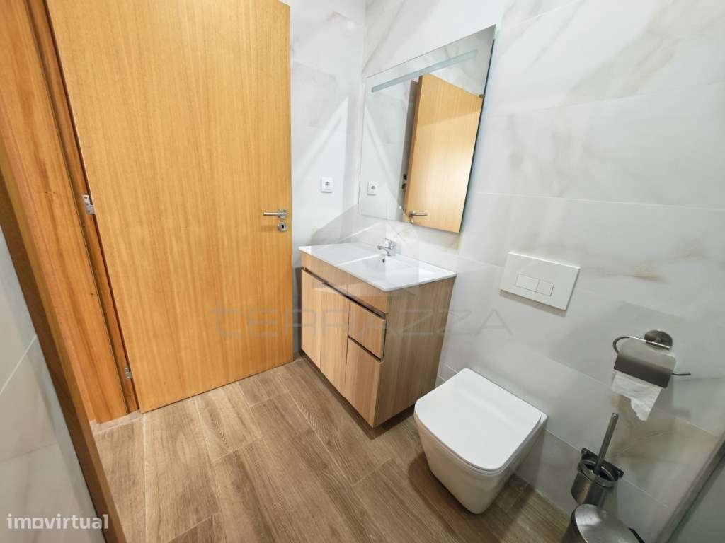 Moradia térrea T2 remodelada na Praia de Espinho-10
